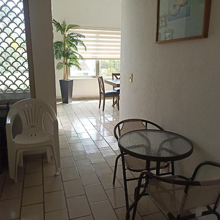 Hermoso Apartamento En Manzanillo Con Alberca Y Cancha De Tenis, Ideal Para Relajarse Y Disfrutar De Una Escapada Tranquila En El Paraiso Tropical Zewnętrze zdjęcie